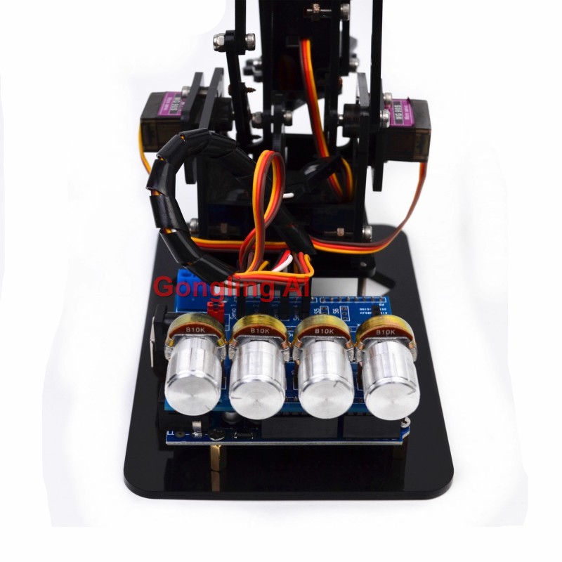 Kit Braccio Robotico STEM 4 DO - Robot Arm Metal recensione e prezzo