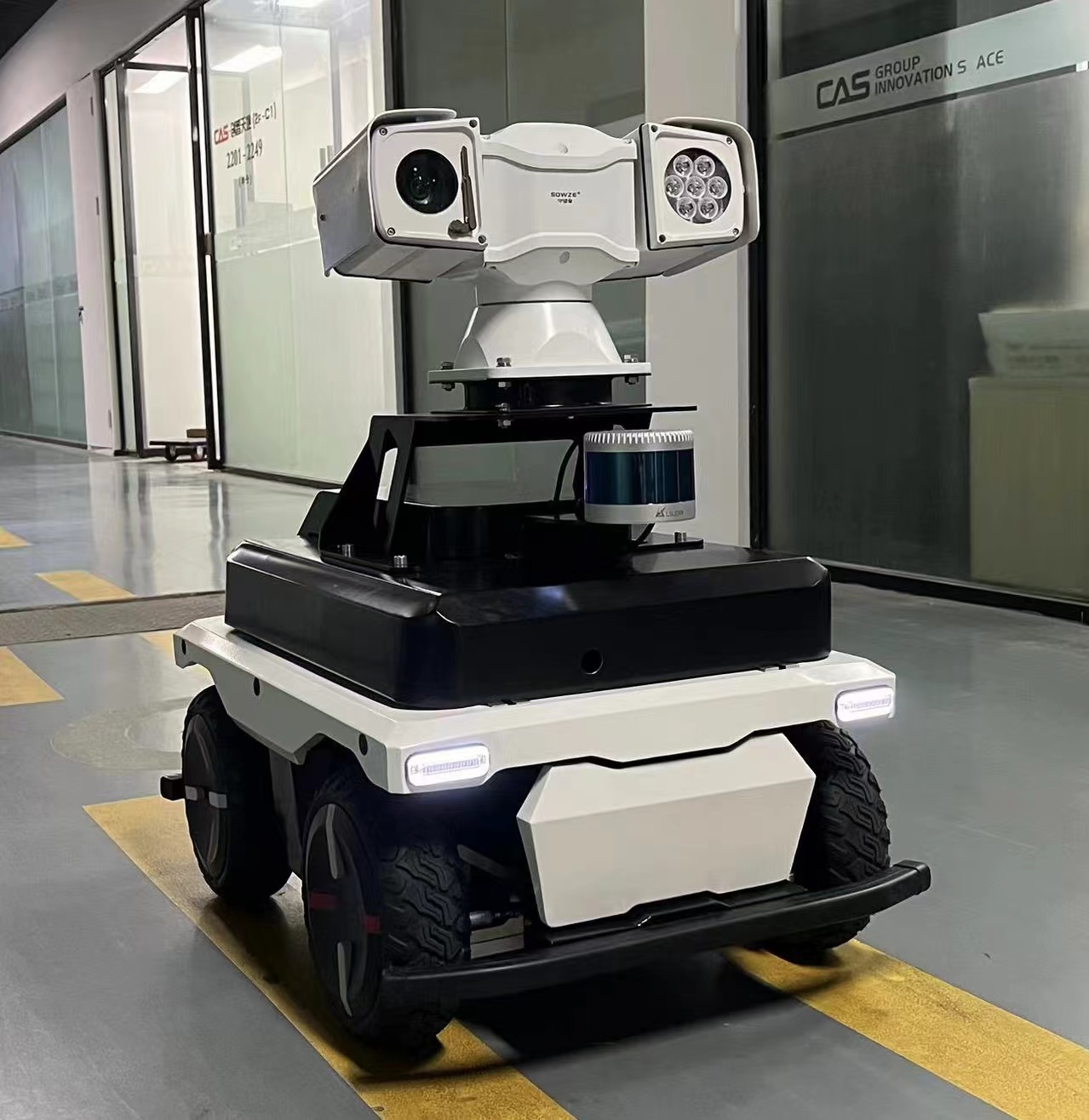 Piattaforma UGV Elettrica a 4  - Robot Chassis recensione e prezzo